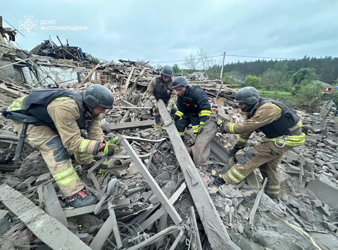 ДСНС ліквідовує наслідки обстрілів